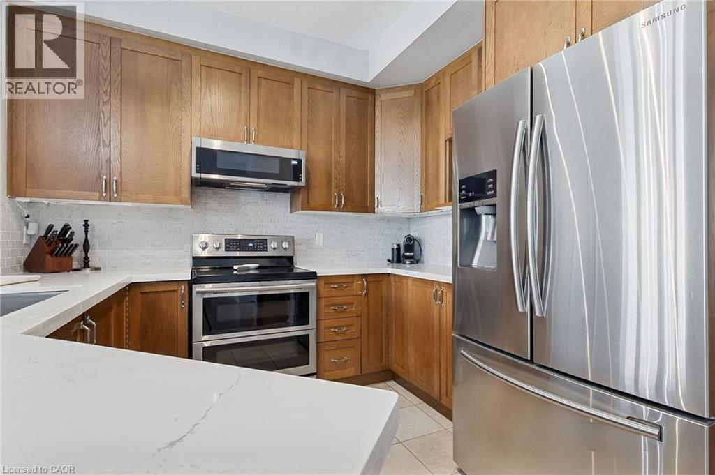 2092 ENGLISH Crescent - 8