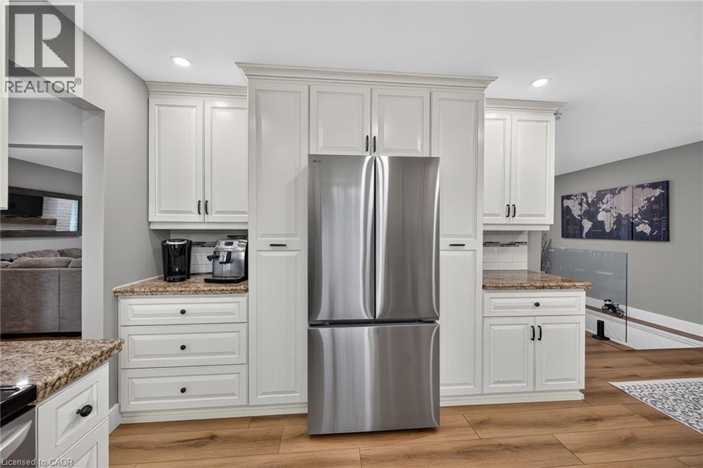 2885 HALDIMAND ROAD 9 - 17