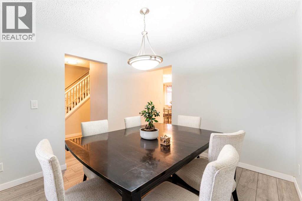 332 Deer Run Crescent SE - 8