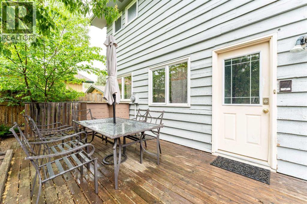 332 Deer Run Crescent SE - 39