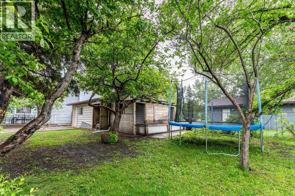 332 Deer Run Crescent SE - 43