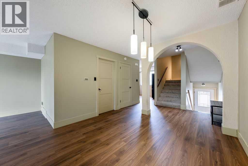 #12 2204 Paliswood Road SW - 13