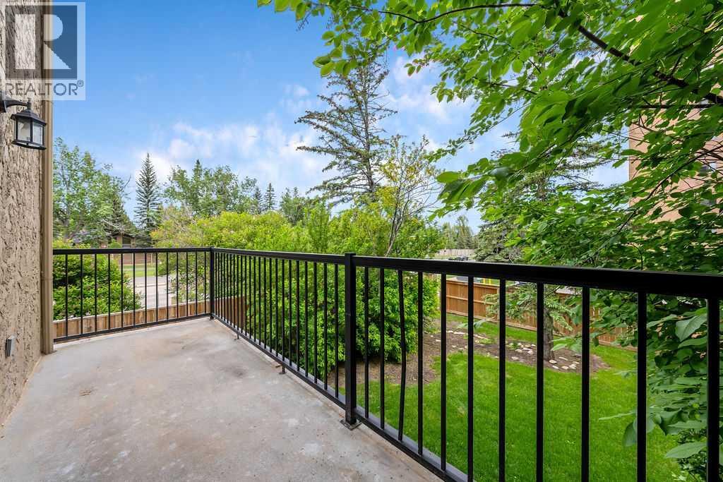 #12 2204 Paliswood Road SW - 11