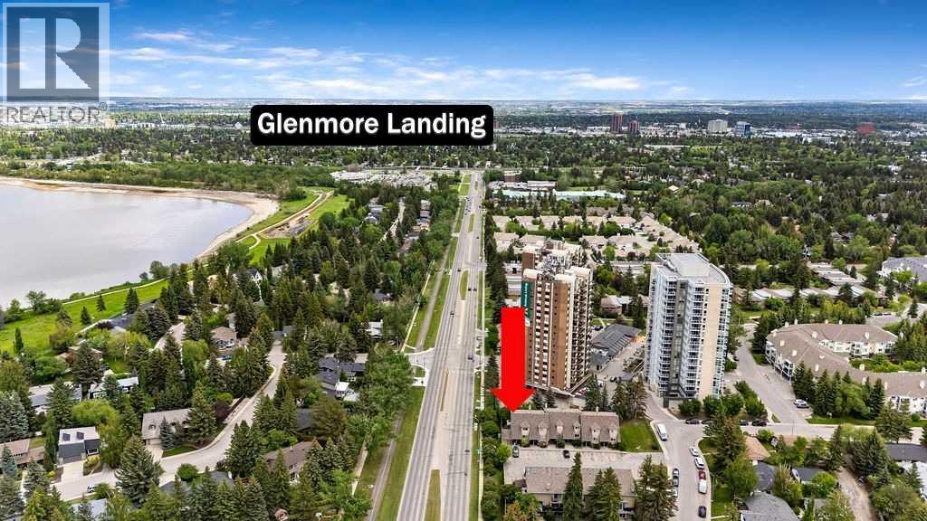 #12 2204 Paliswood Road SW - 38