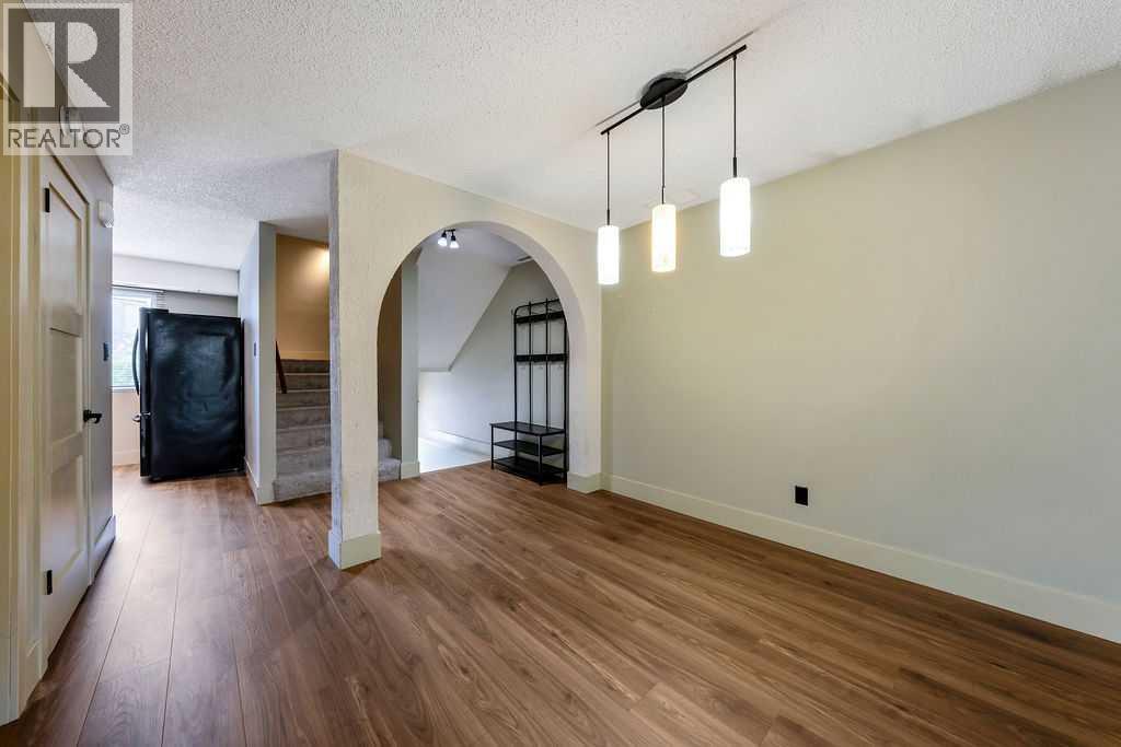 #12 2204 Paliswood Road SW - 12