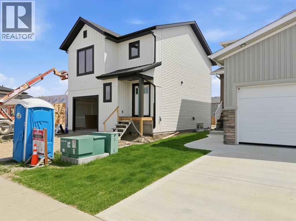 130 Norseman Close - 1