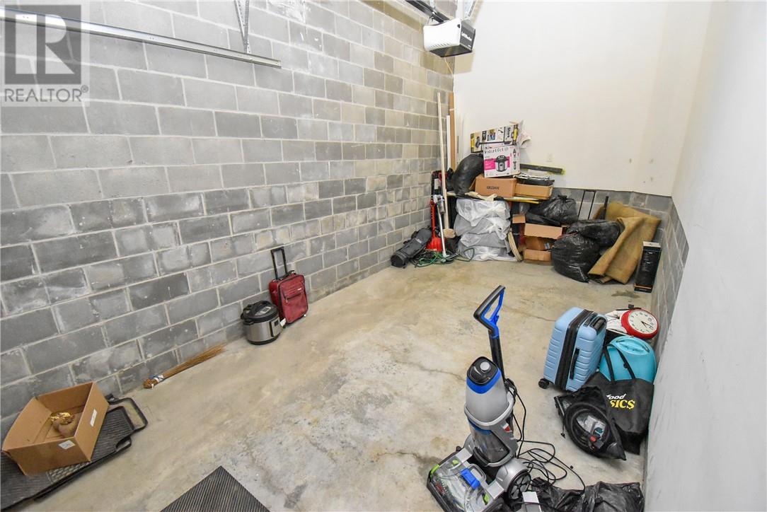 1317 Holland Road - 33
