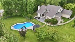 3051 Henderson Highway, Birds Hill, MB R2E0H9 Photo 48