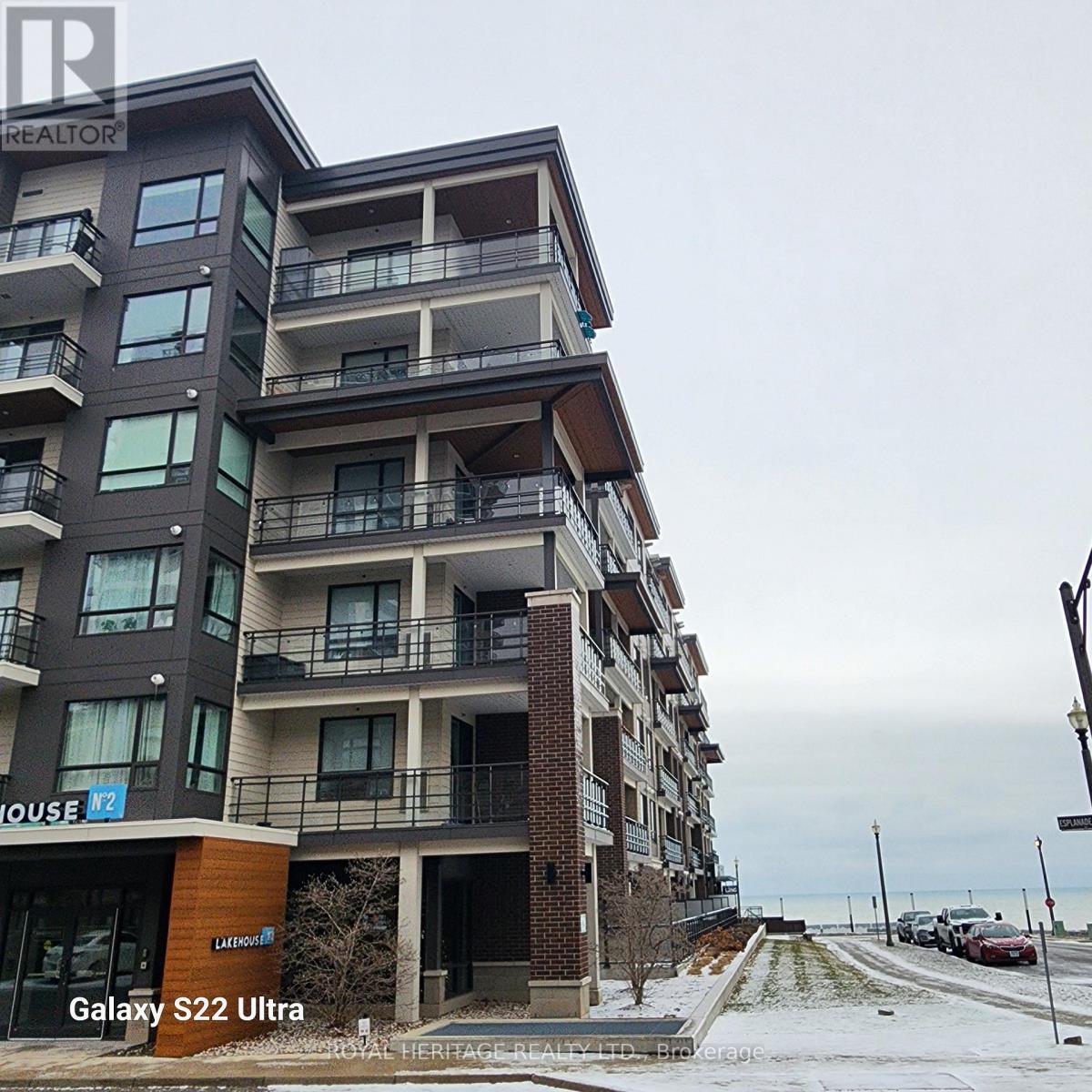 #513 10 ESPLANADE LANE - 3