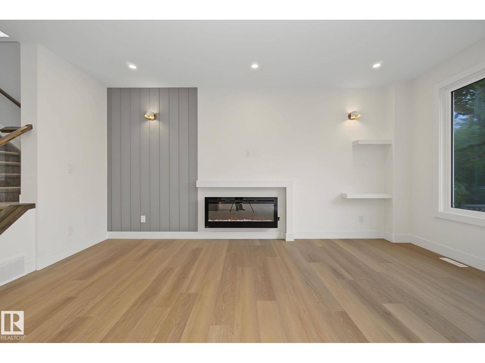 10617 60A AV NW - 14