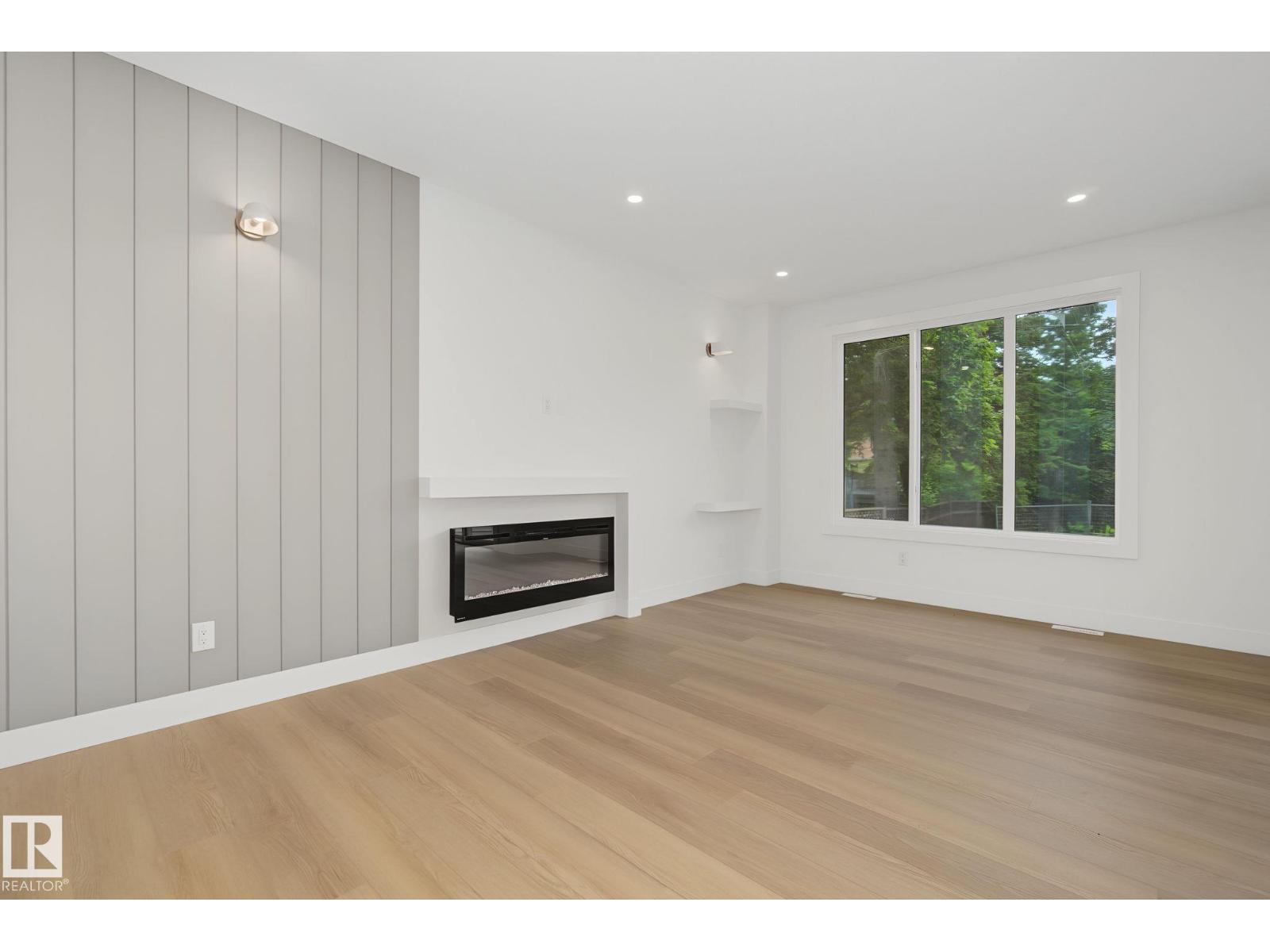 10617 60A AV NW - 15