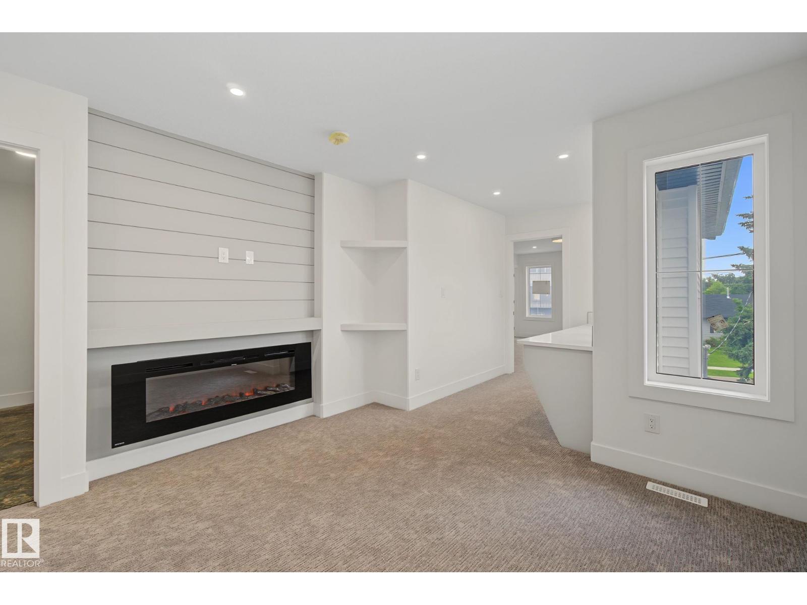 10617 60A AV NW - 24