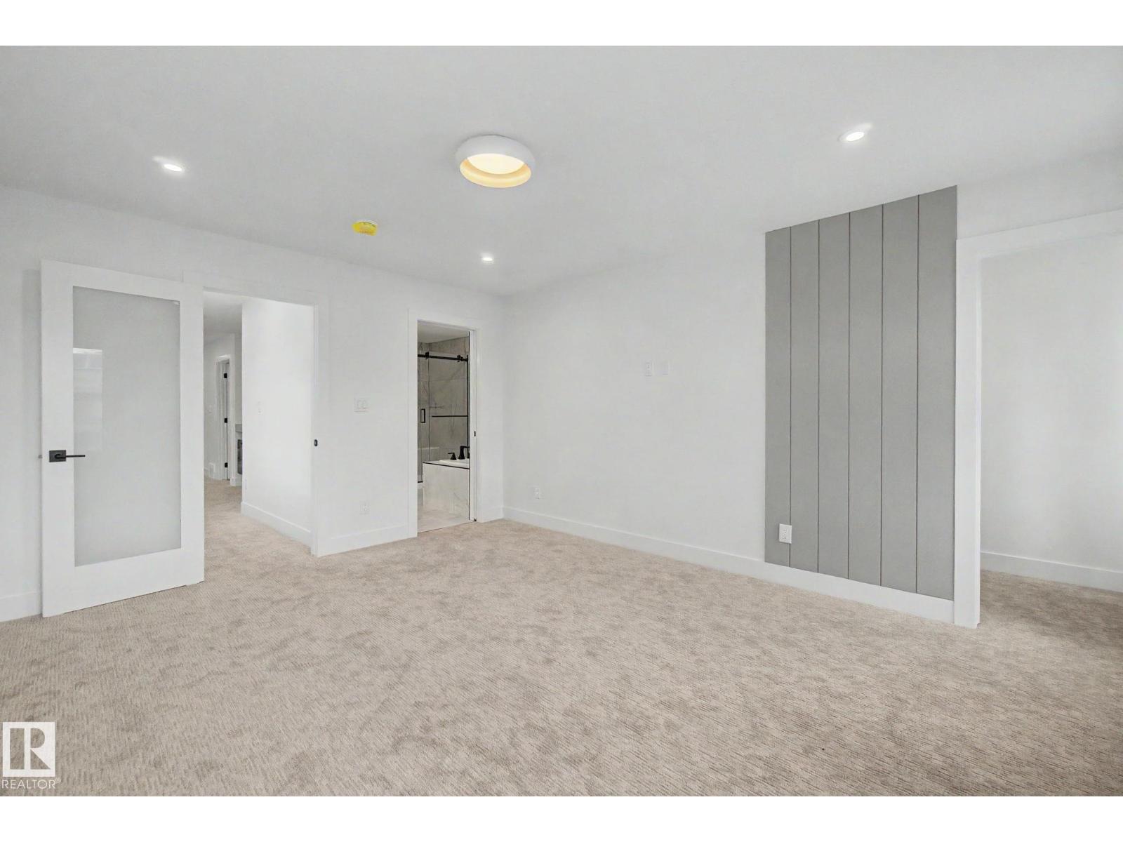 10617 60A AV NW - 30