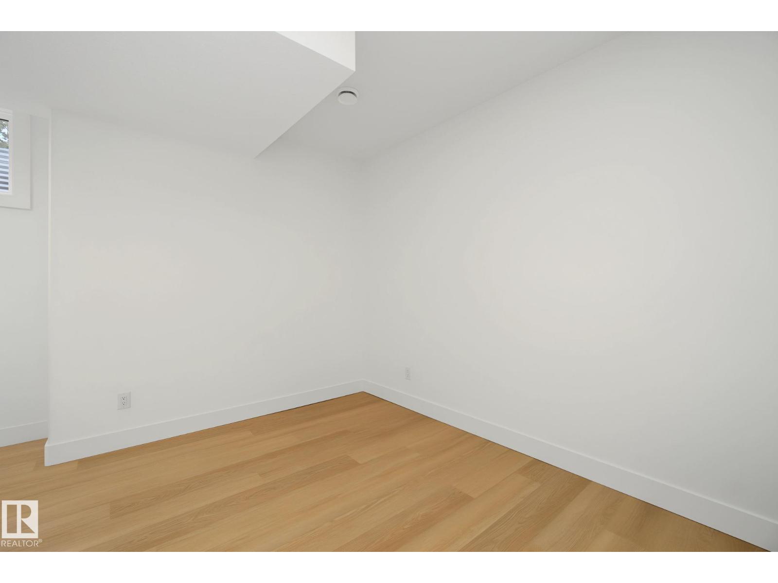 10617 60A AV NW - 60