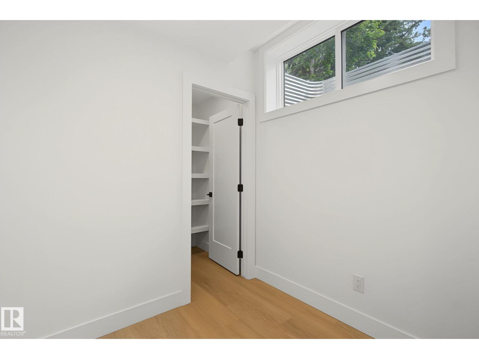 10617 60A AV NW - 63