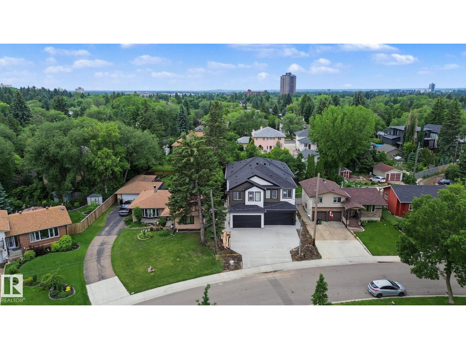 10617 60A AV NW - 68