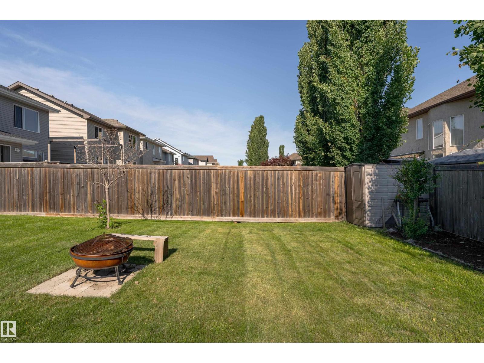 6736 19 AV SW - 47