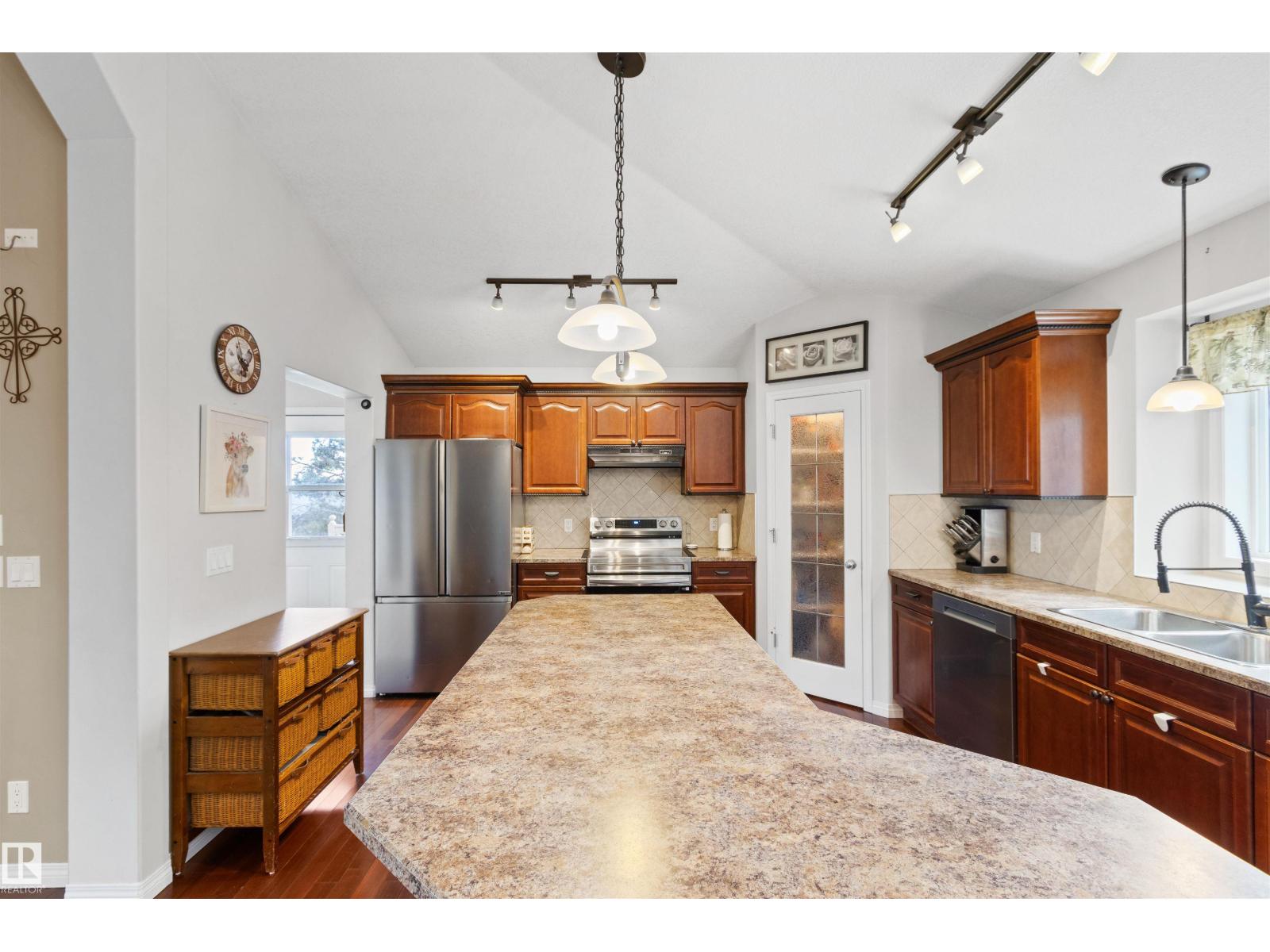 7017 TWP ROAD 514 - 29