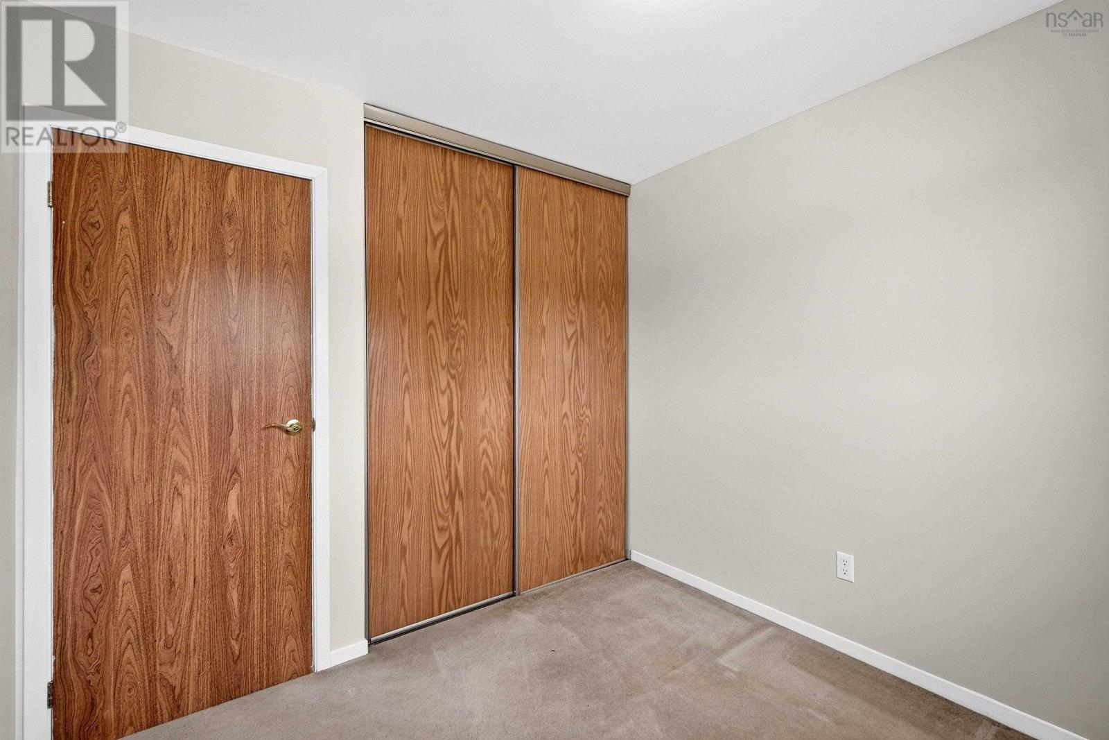 20 Greely Court - 32