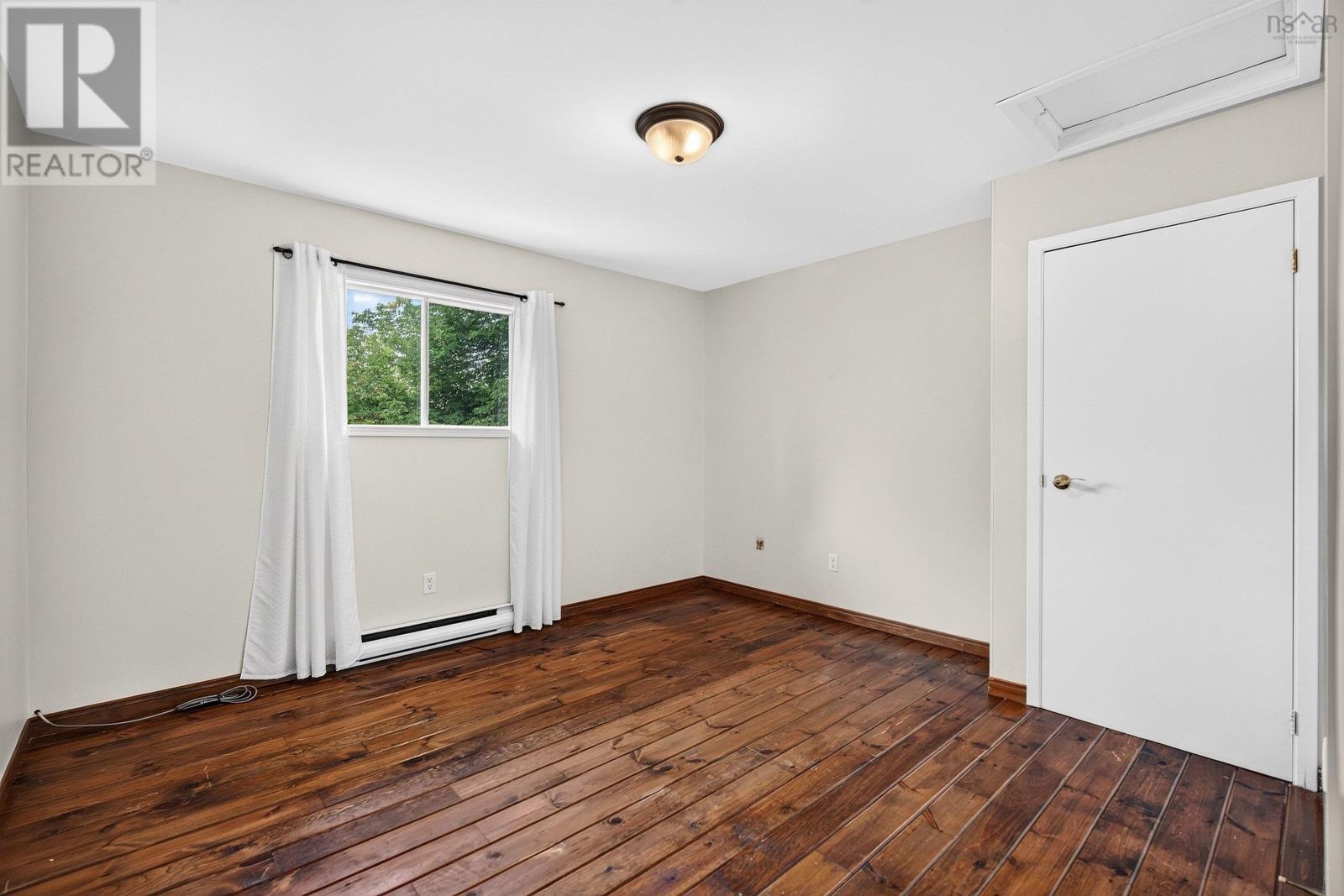 20 Greely Court - 25