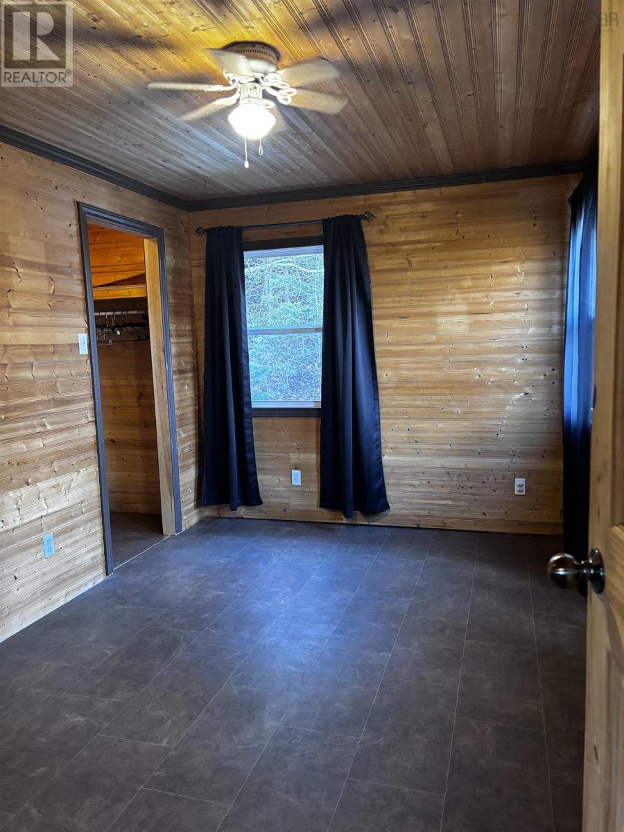 275 River Road - 21