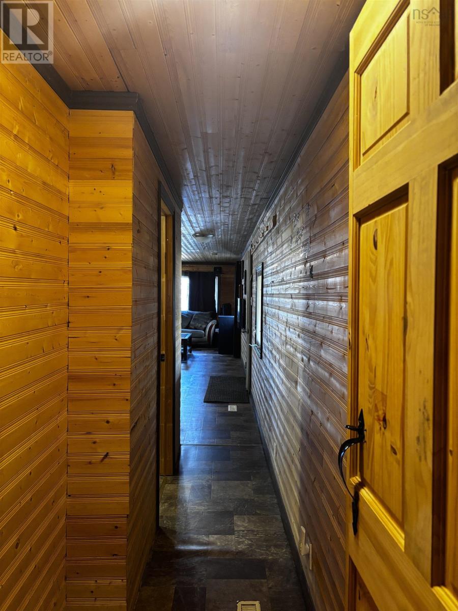 275 River Road - 8