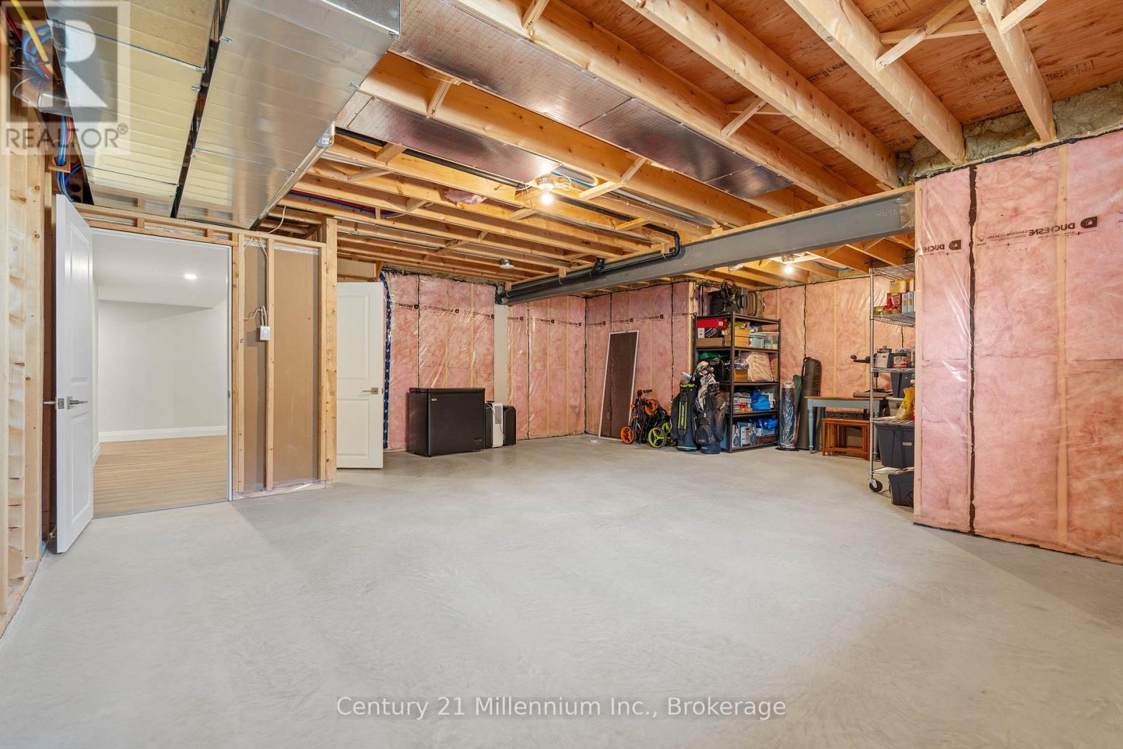 401 ALGOMA CRESCENT - 47