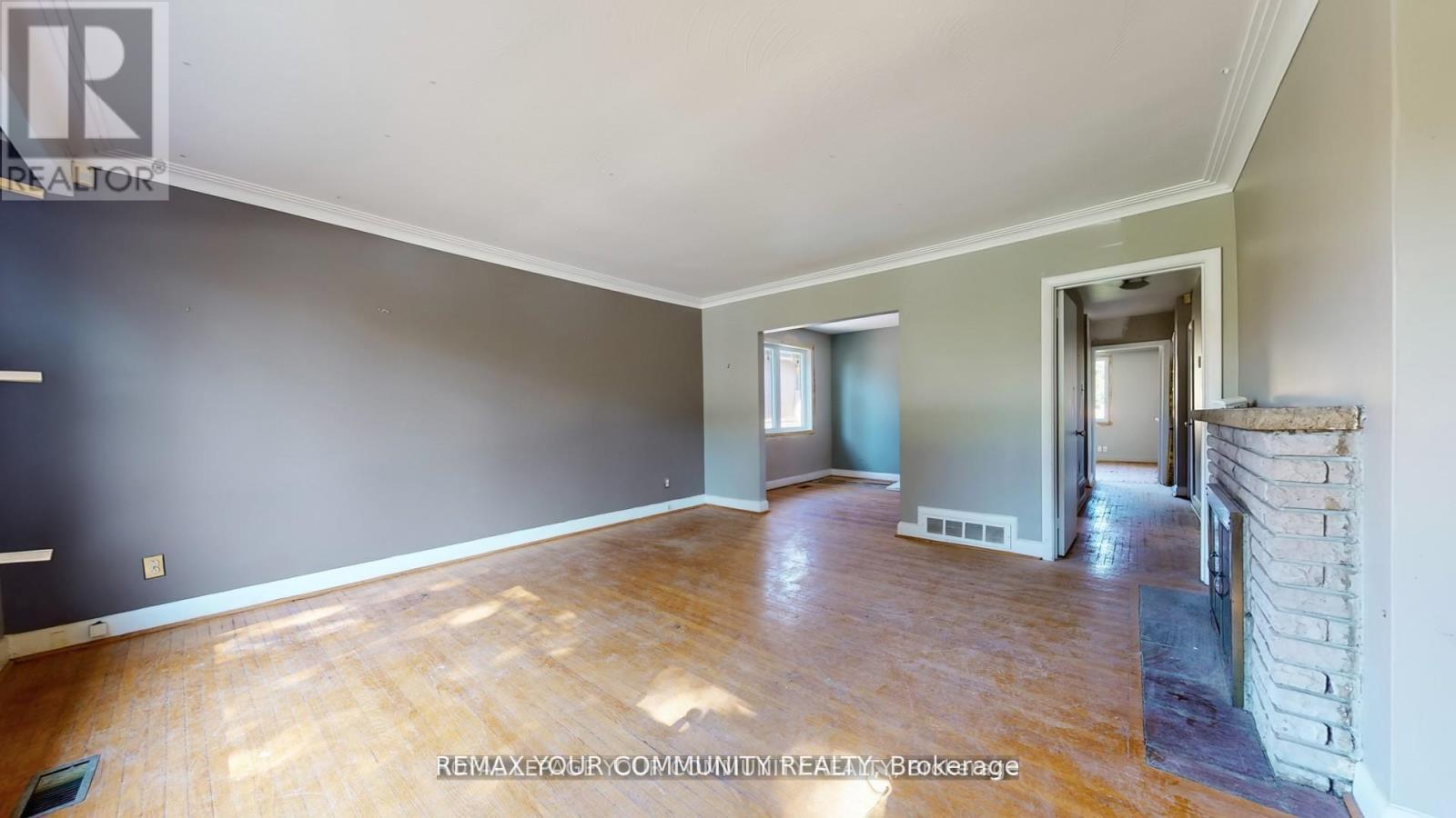 480 ELLERSLIE AVENUE - 9