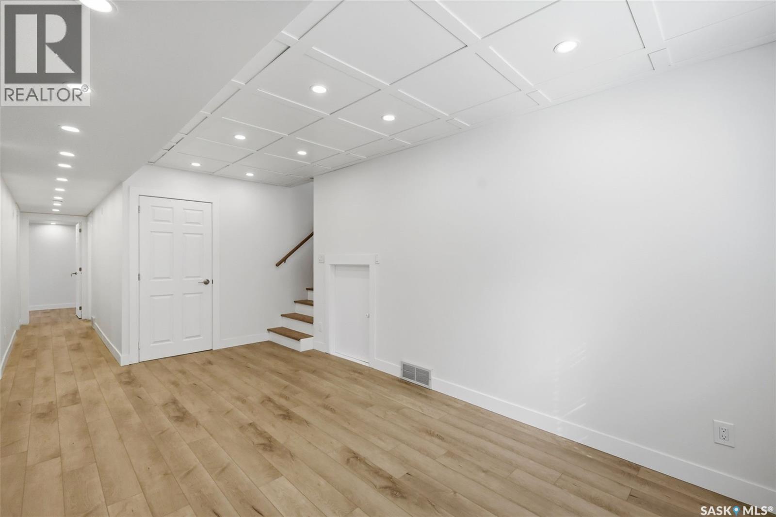 607 Addie CRESCENT - 24