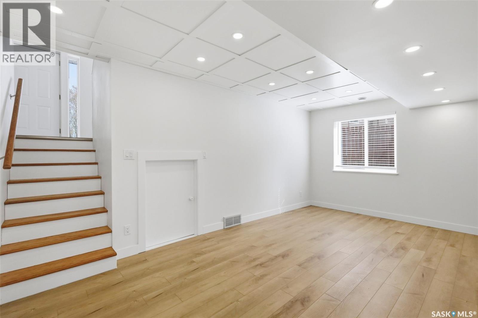 607 Addie CRESCENT - 25
