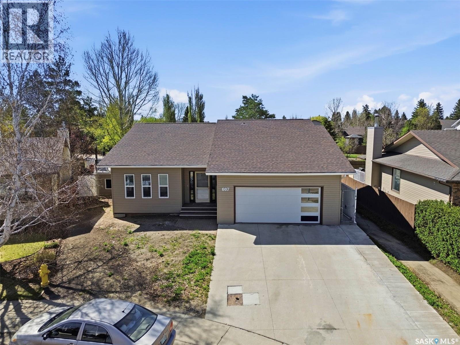 607 Addie CRESCENT - 56