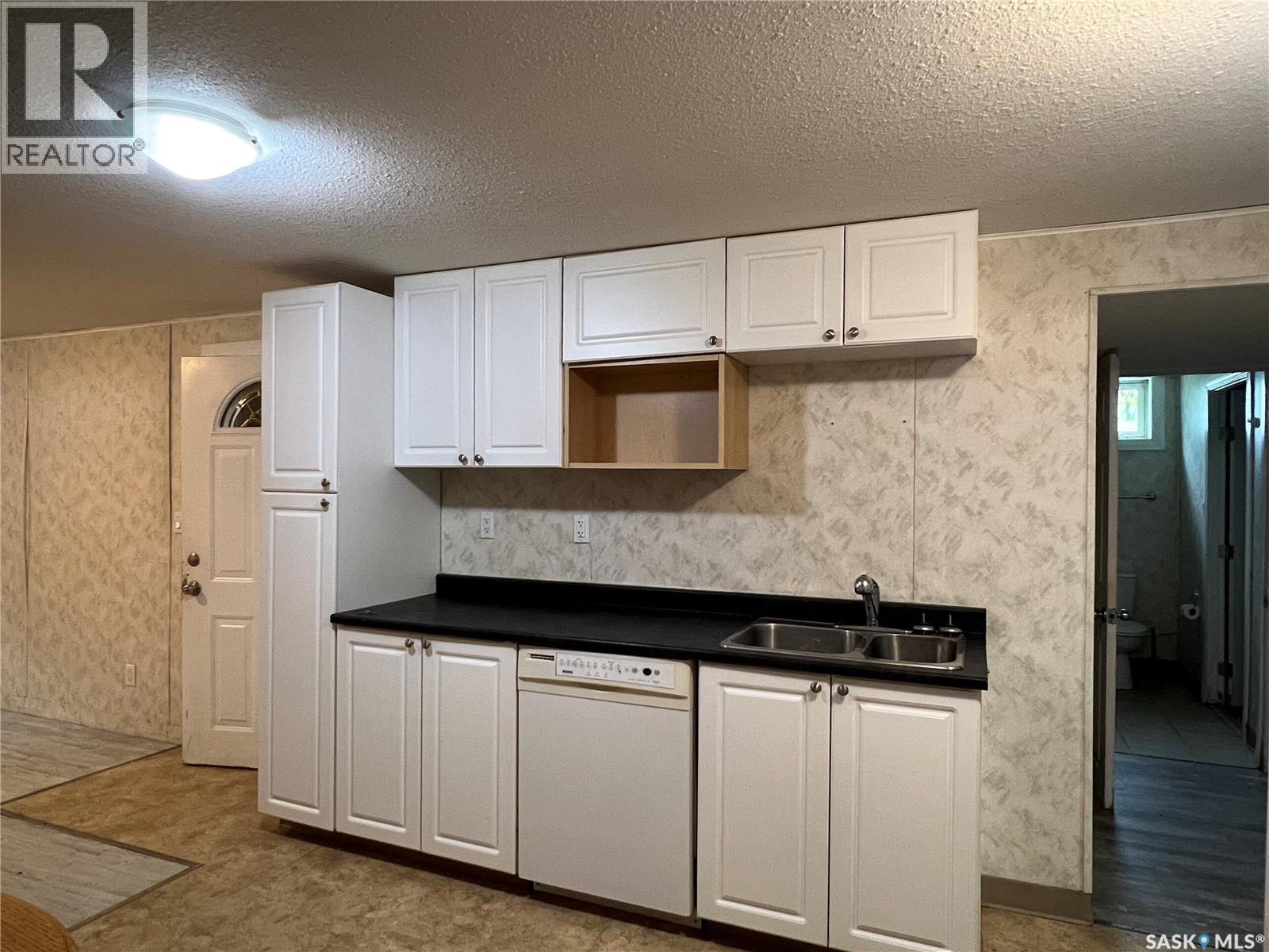 413 5th STREET W - 20
