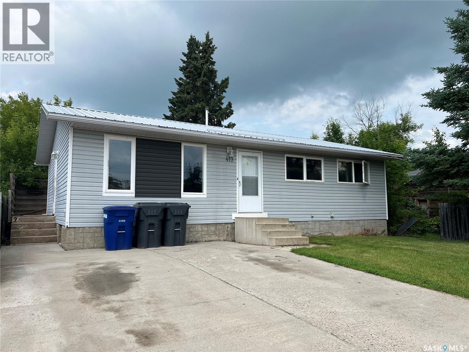 413 5th STREET W - 24