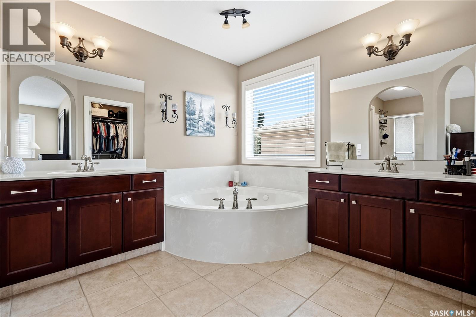 6178 WASCANA COURT WAY - 25