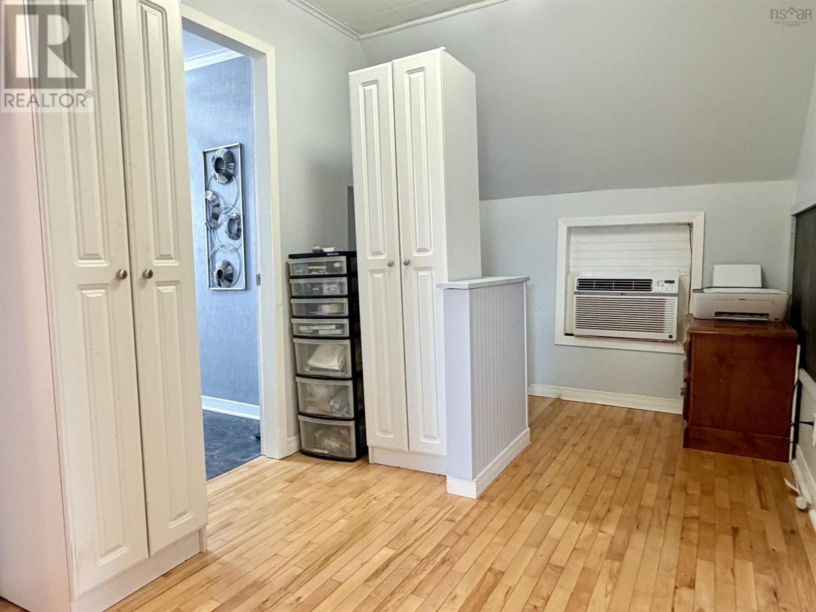 11 Havenside Road - 31