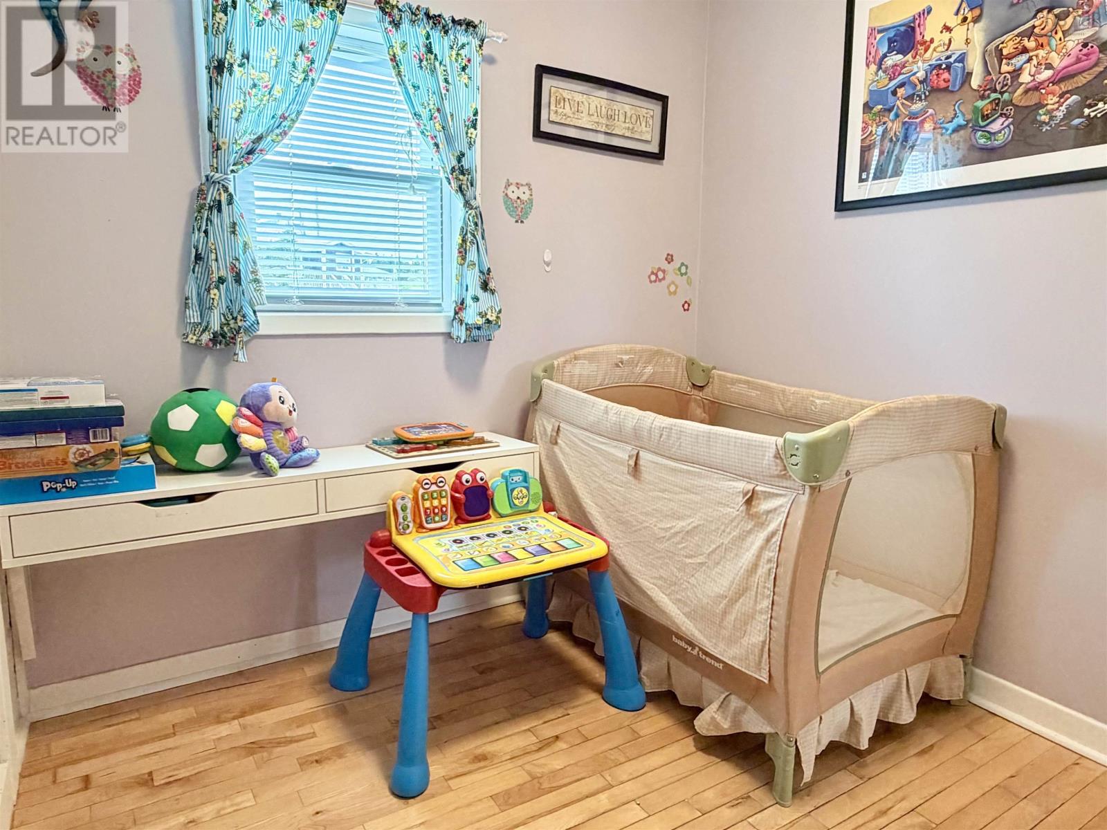 11 Havenside Road - 33