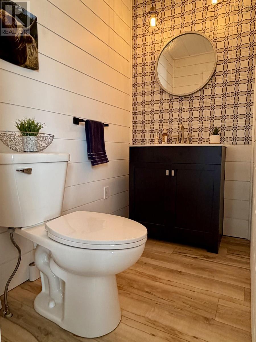 11 Havenside Road - 23