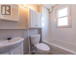 326 Monarch Park Avenue, Toronto, ON M4J4T1 Photo 13