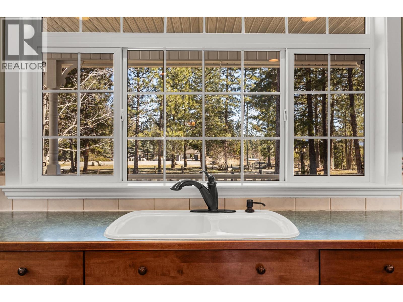 4952 Star Place - 11