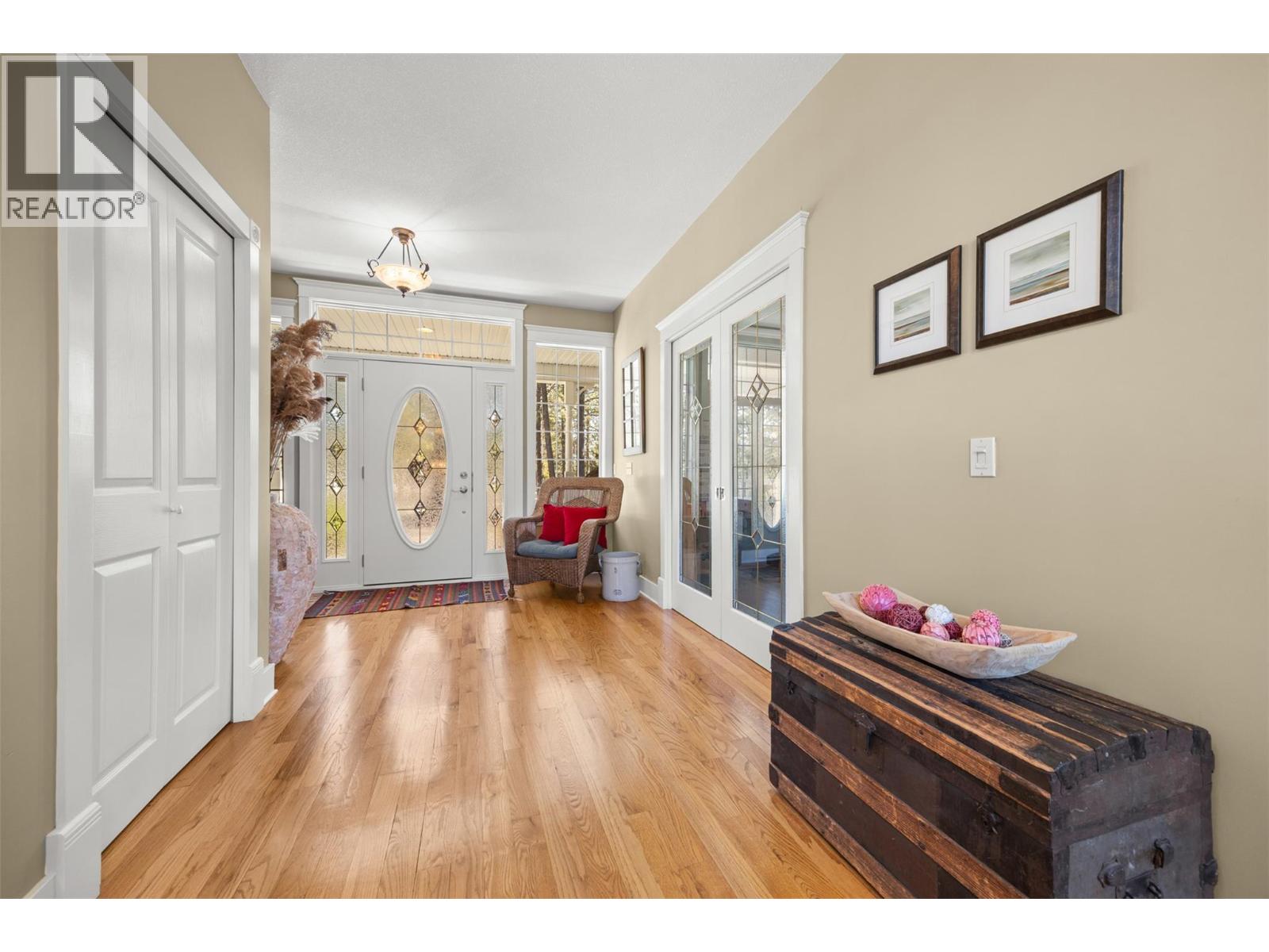 4952 Star Place - 3