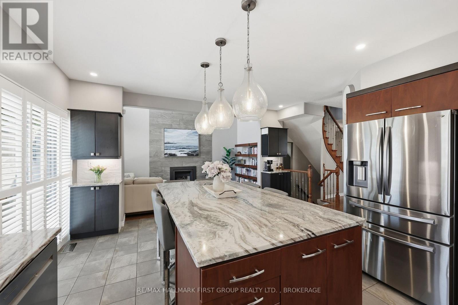 393 CAVENDISH CRESCENT - Image 17