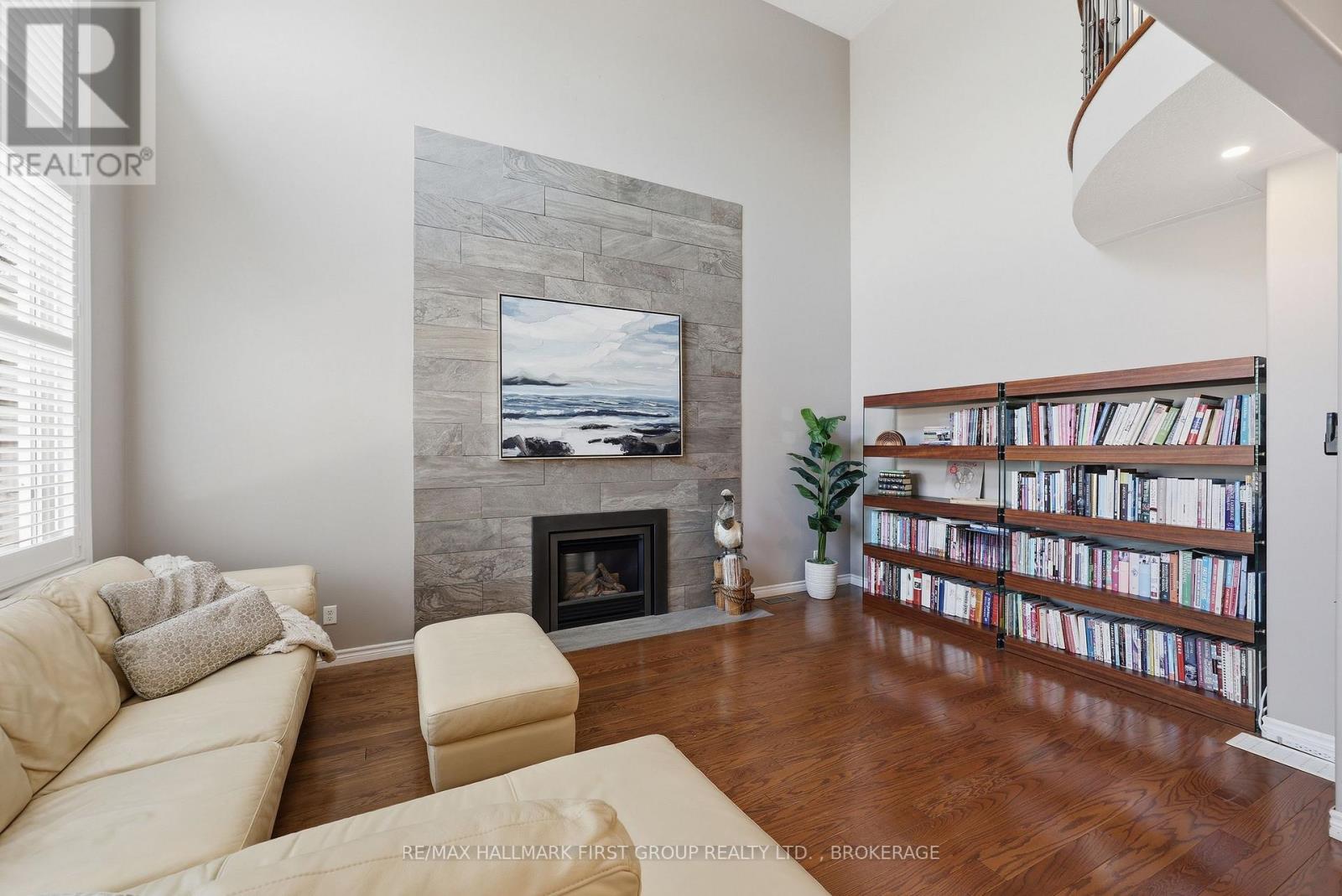393 CAVENDISH CRESCENT - Image 20