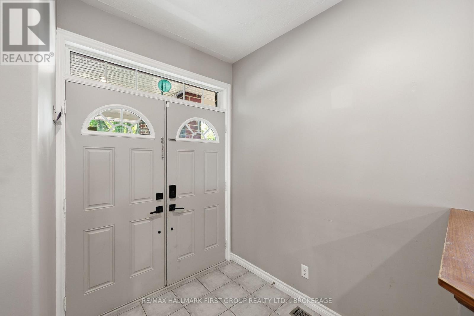 393 CAVENDISH CRESCENT - Image 5