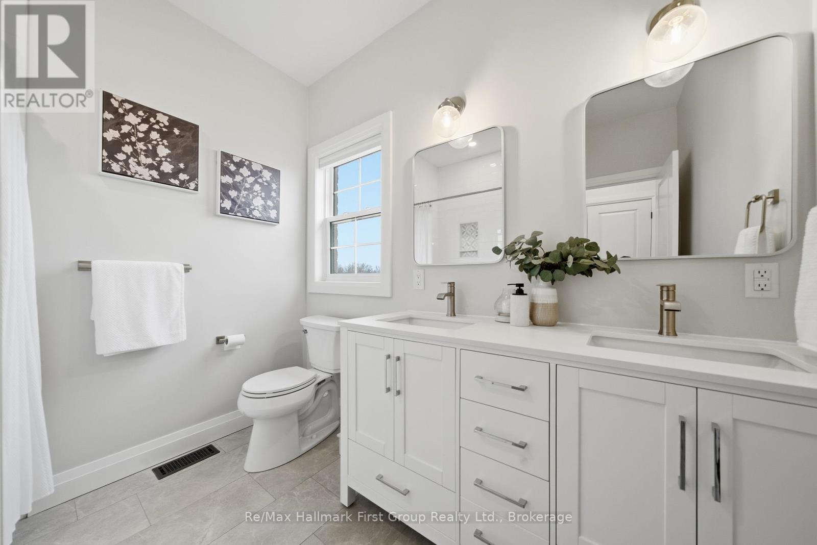 8 ARCHIBALD COURT - Image 32