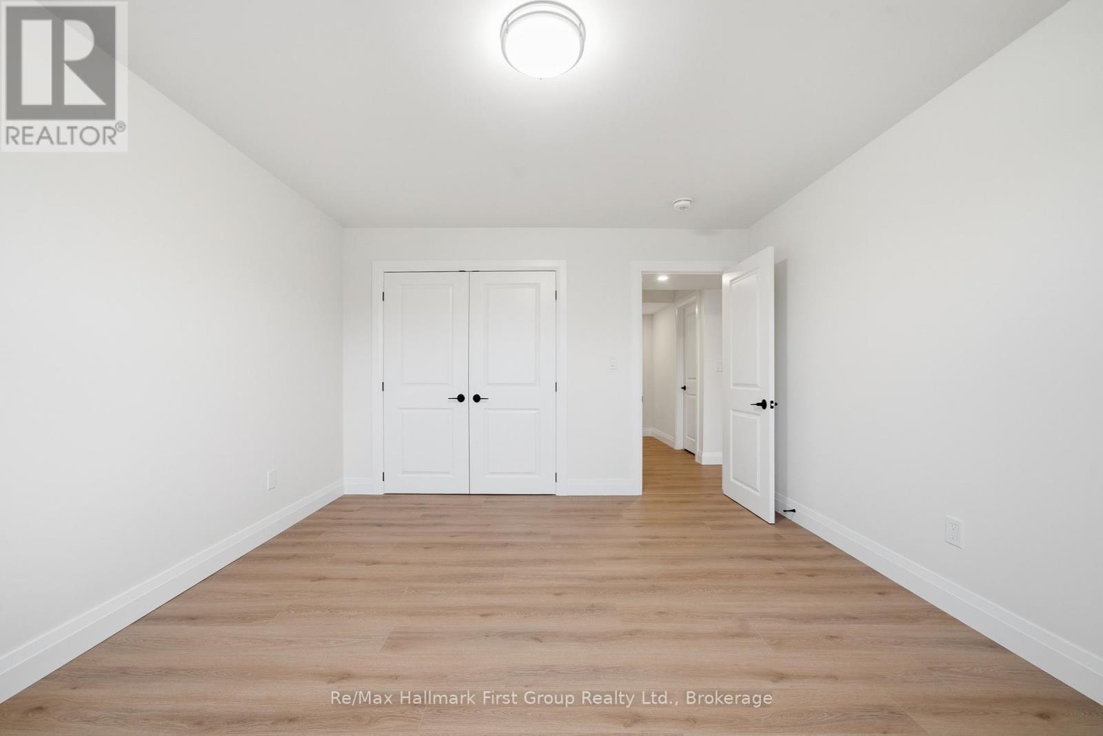8 ARCHIBALD COURT - Image 39