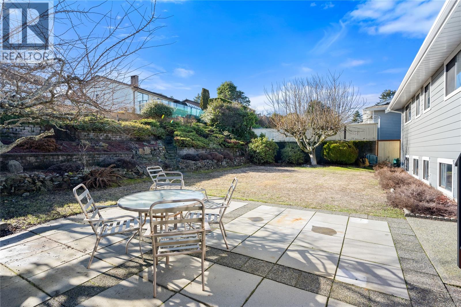 819 Athena Pl - 38