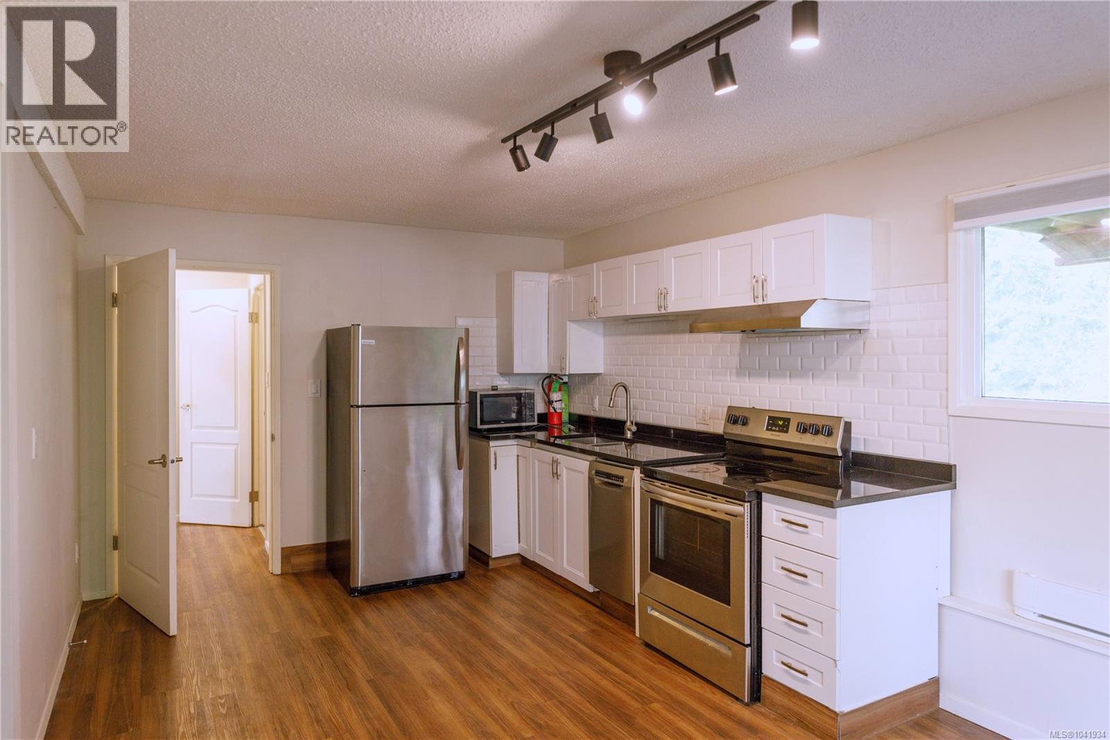 3161 Marion Way - 29
