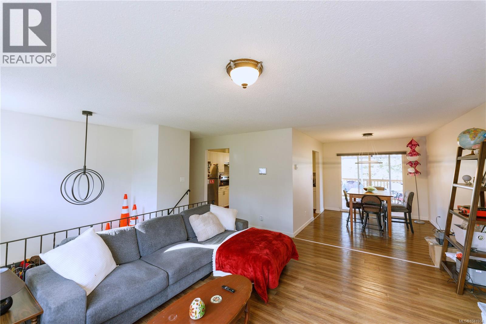 3161 Marion Way - 4