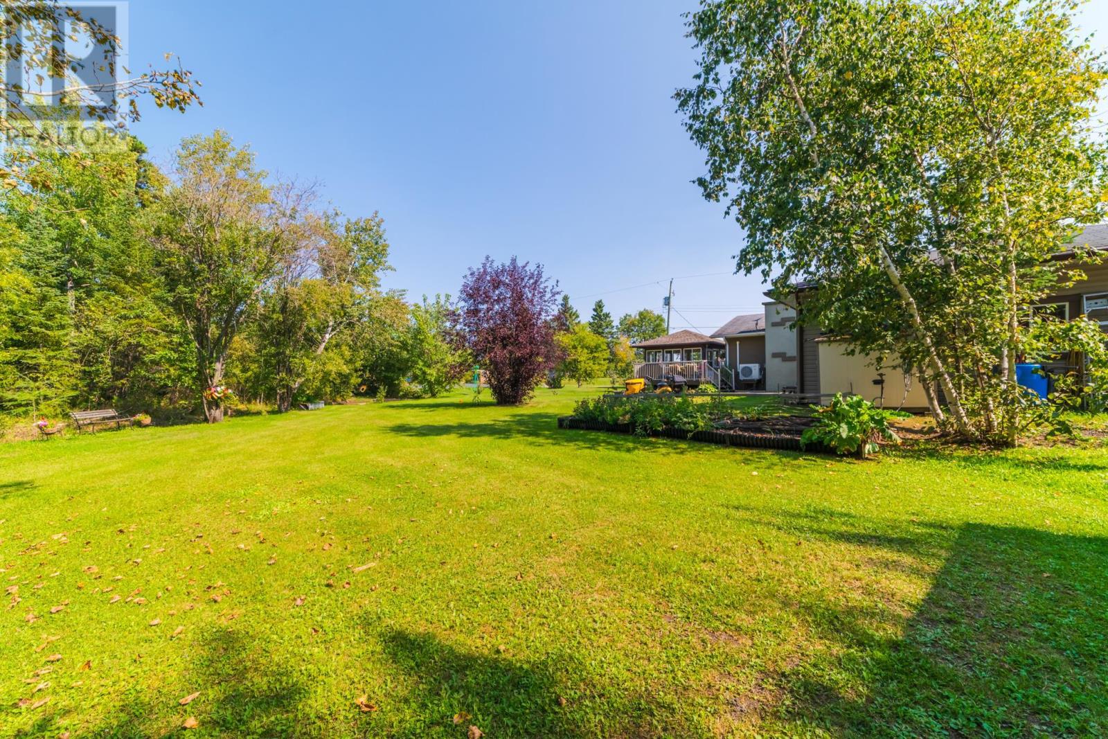 164 Winnipeg AVE - 36