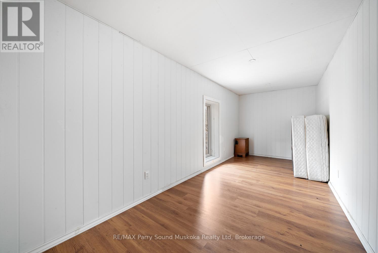92 BLUE LAKE ROAD - 45